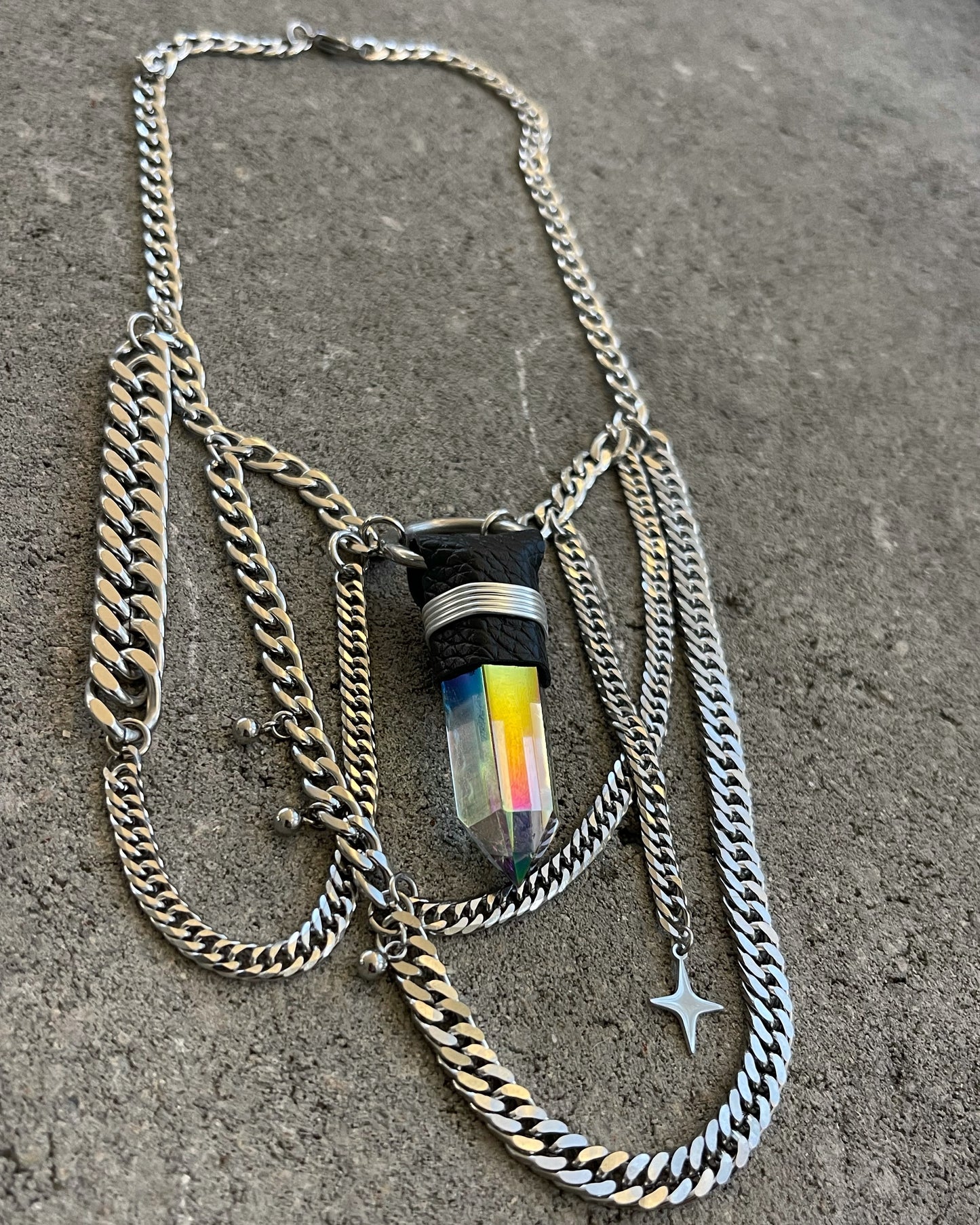 Magnetism Pendant
