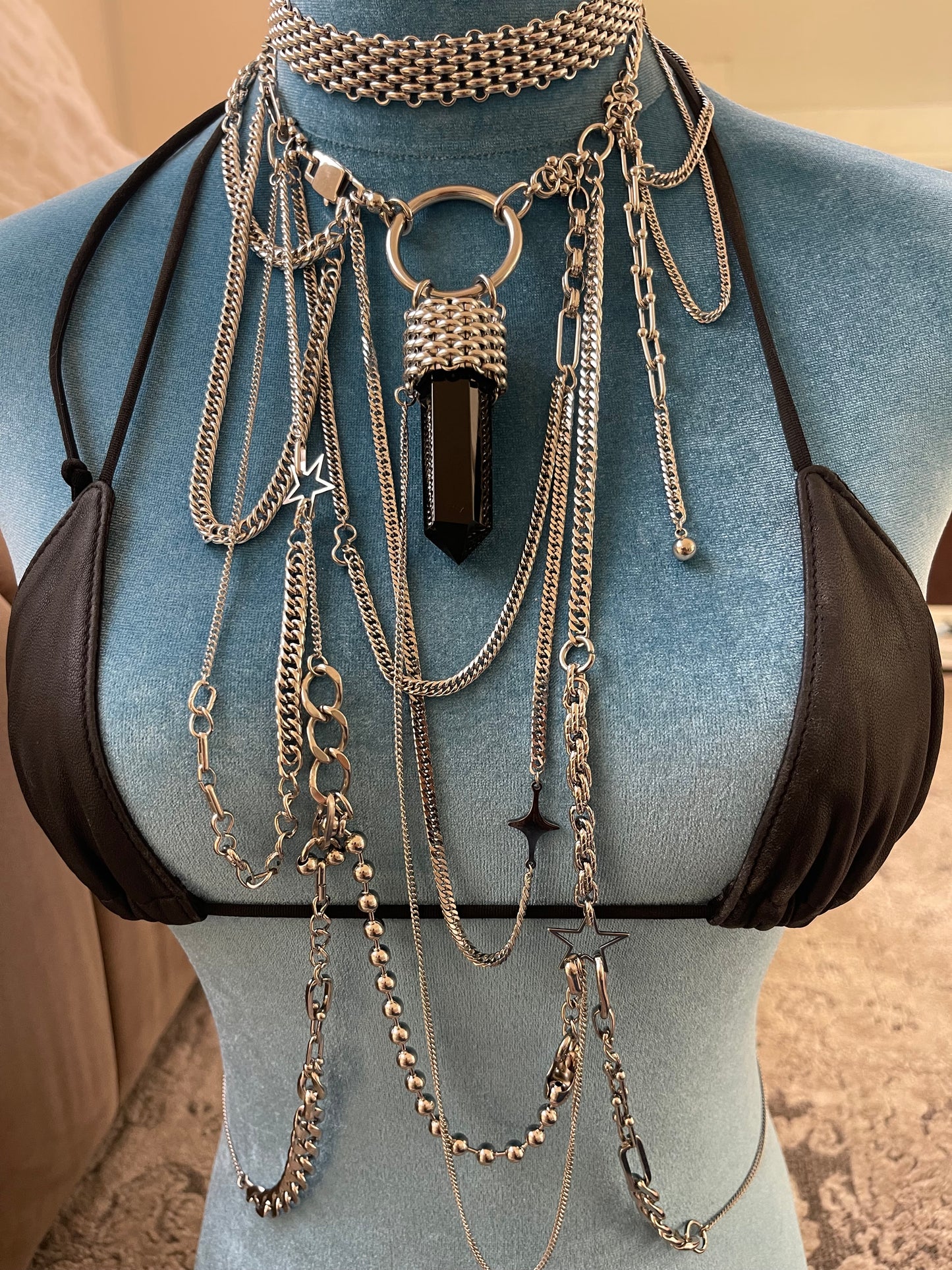 Luck In Layers Obsidian Harness 2
