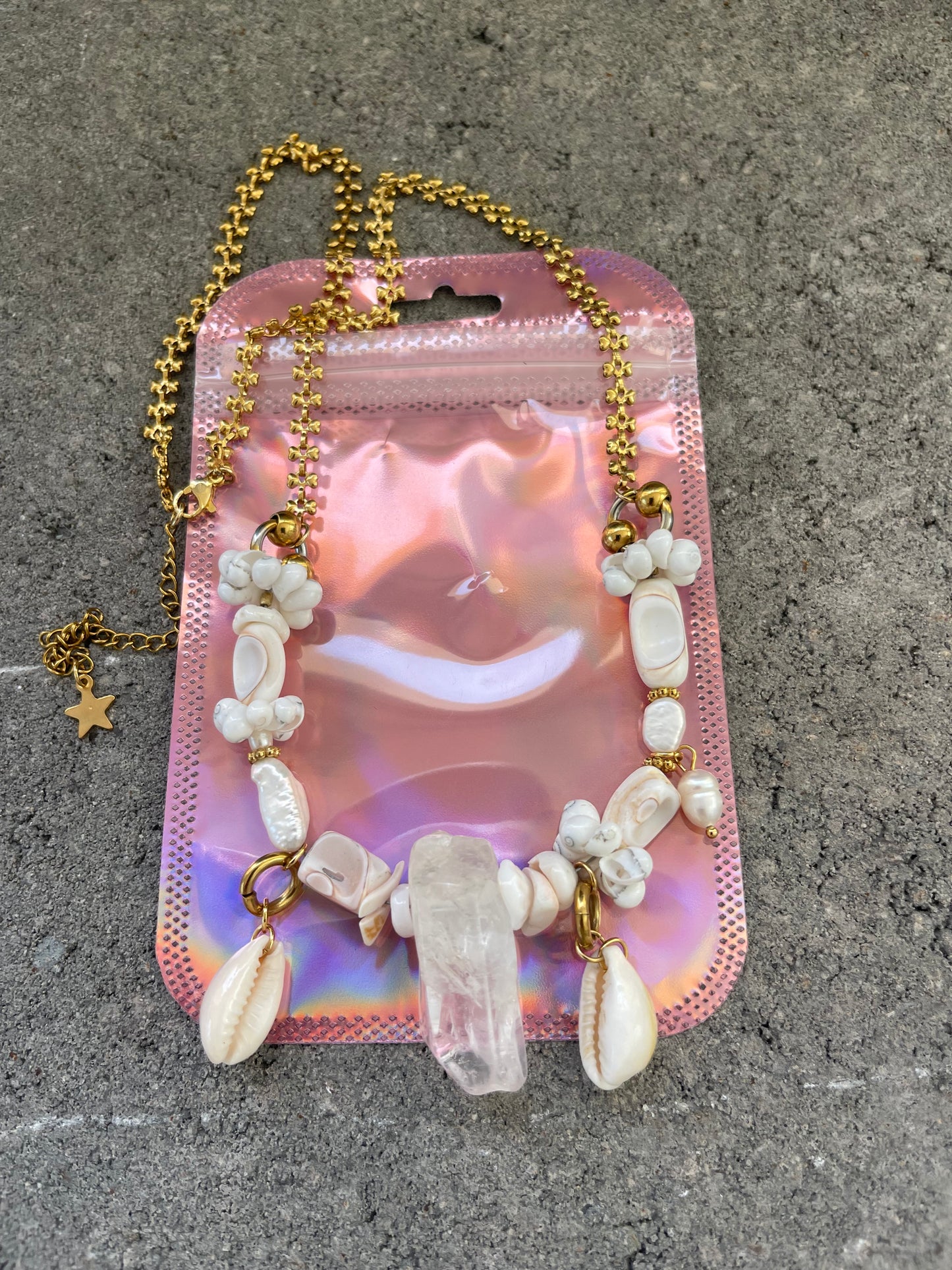 Gold Shell Necklaces ⟡⋆。˚