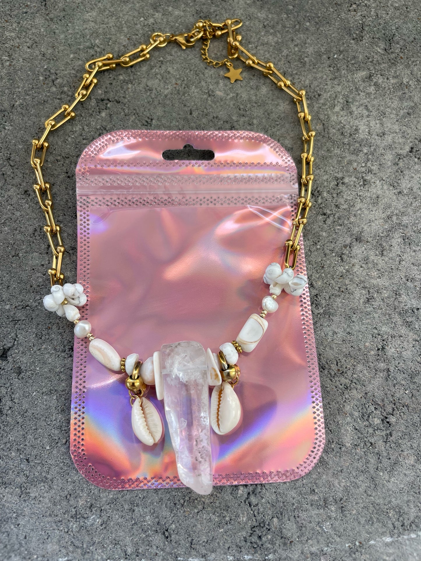 Gold Shell Necklaces ⟡⋆。˚